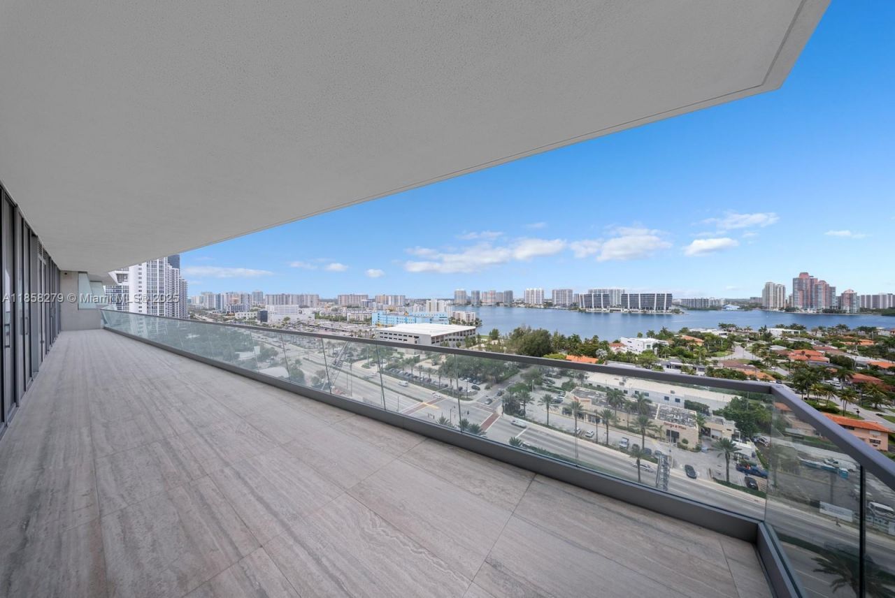 18501 Collins Ave, Unit 1401/02, Sunny Isles Beach, FL 33160 Photo