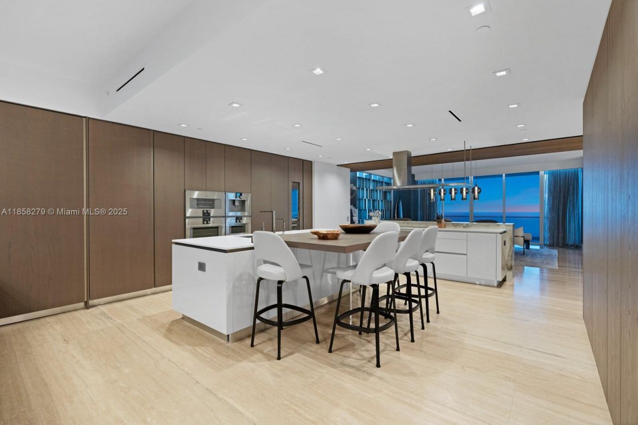 18501 Collins Ave, Unit 1401/02, Sunny Isles Beach, FL 33160 Photo