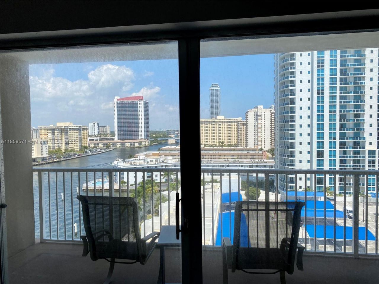 1965 S Ocean Dr, Unit 10H, Hallandale Beach, FL 33009 Photo
