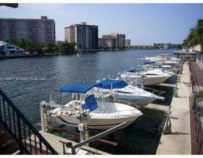 1965 S Ocean Dr, Unit 10H, Hallandale Beach, FL 33009 Photo