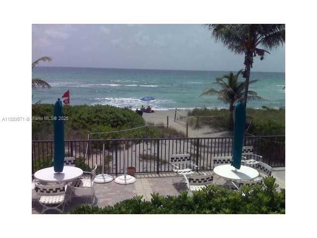 1965 S Ocean Dr, Unit 10H, Hallandale Beach, FL 33009 Photo