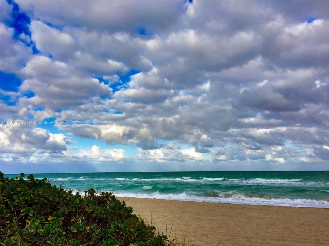 1965 S Ocean Dr, Unit 10H, Hallandale Beach, FL 33009 Photo