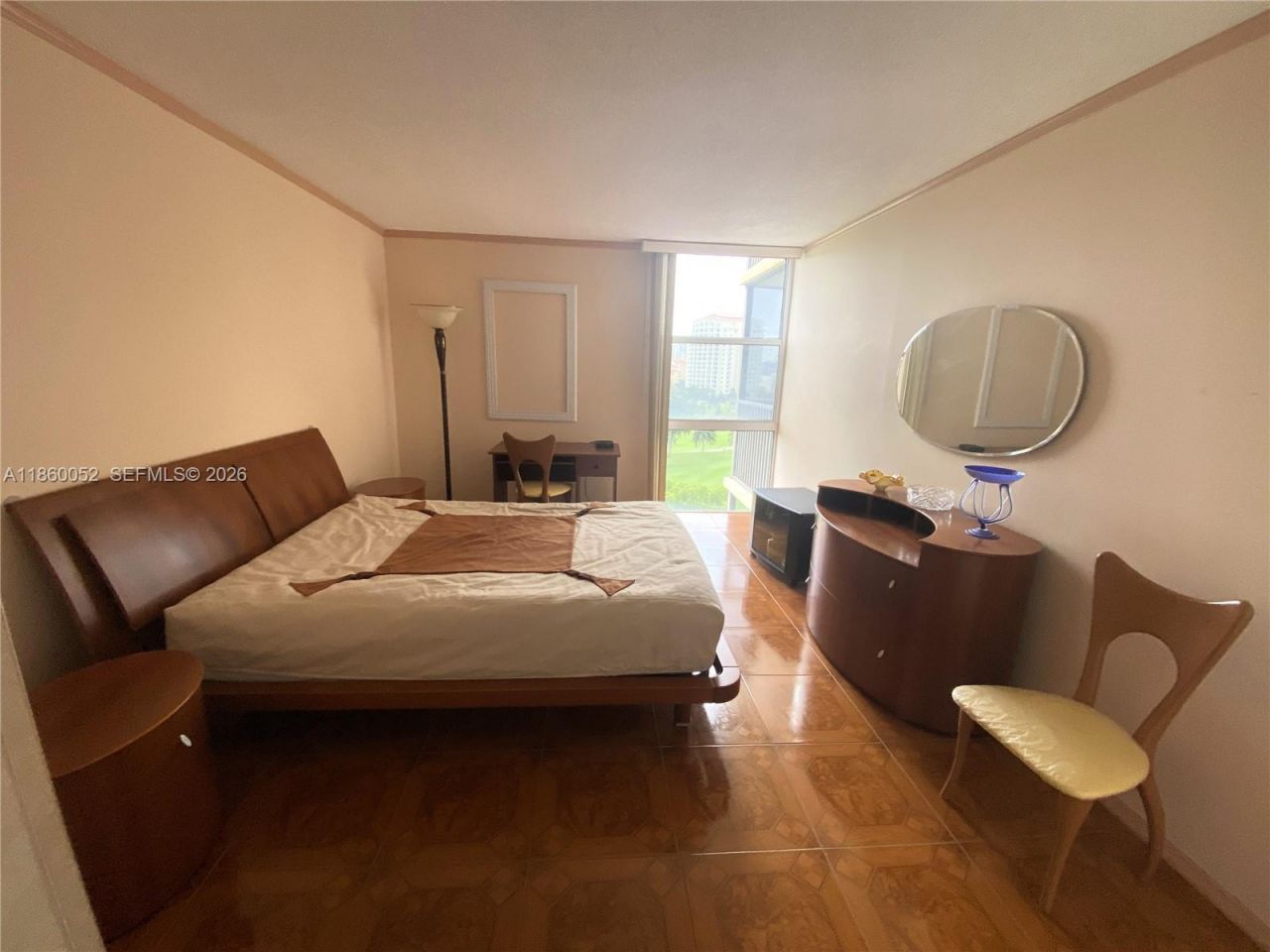 20379 W Country Club Dr, Unit 935-3, Aventura, FL 33180 Photo