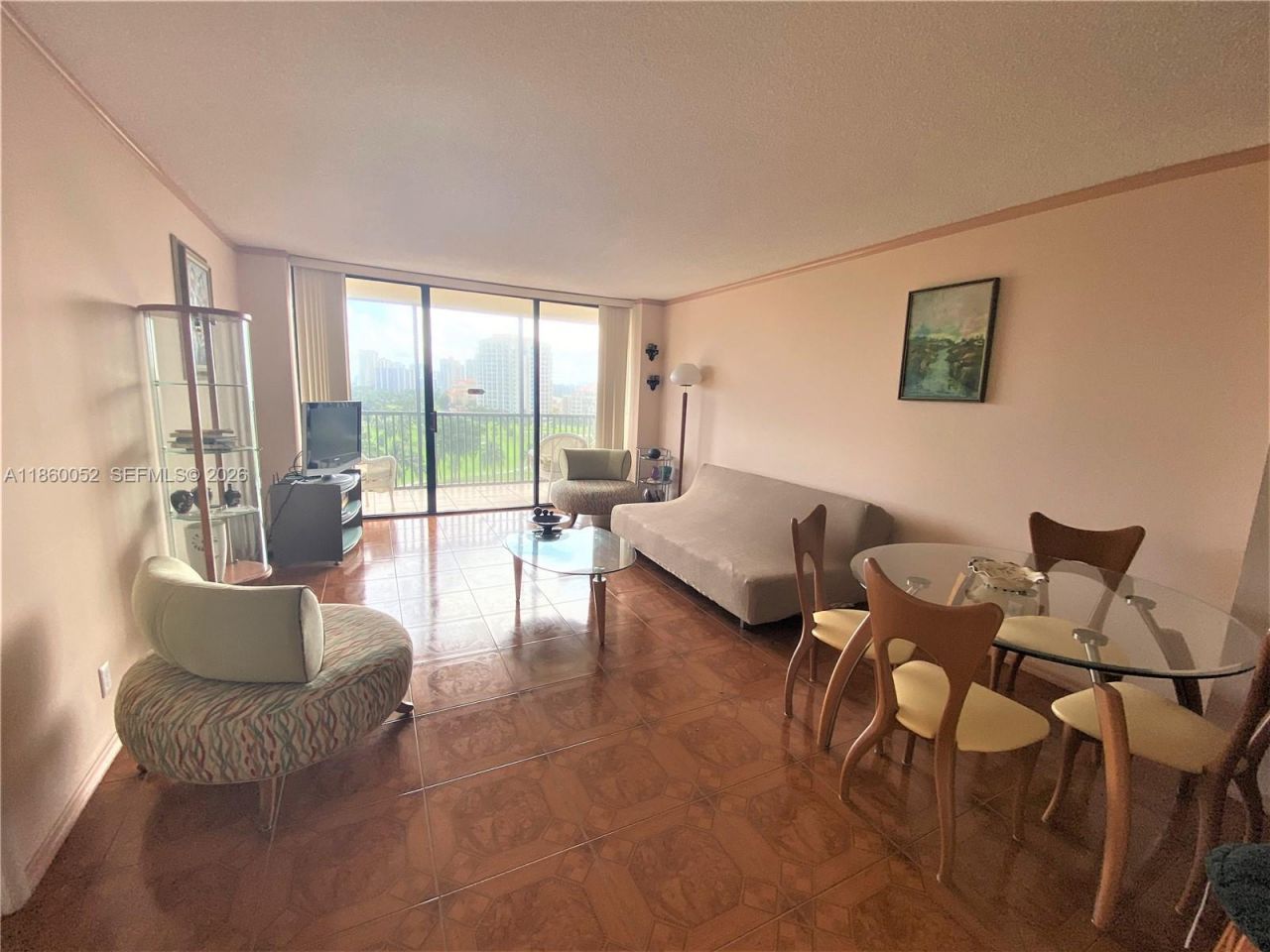 20379 W Country Club Dr, Unit 935-3, Aventura, FL 33180 Photo