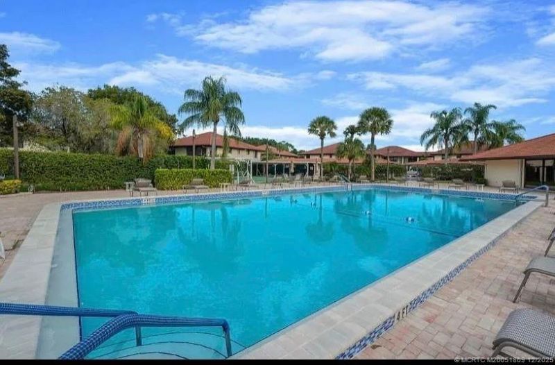 421 SW South River Drive, Unit 107, Stuart, FL 34997 Photo