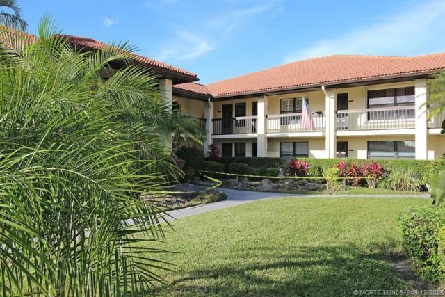 421 SW South River Drive, Unit 107, Stuart, FL 34997 Photo