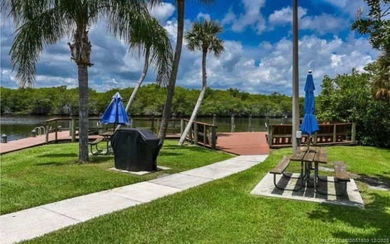 421 SW South River Drive, Unit 107, Stuart, FL 34997 Photo