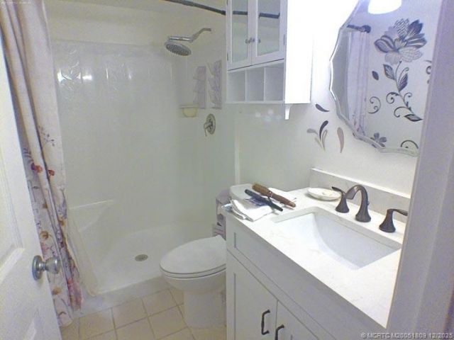 421 SW South River Drive, Unit 107, Stuart, FL 34997 Photo