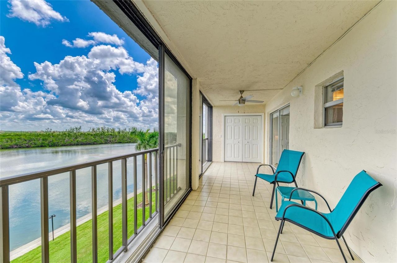 9397 Midnight Pass Road, Unit 405, Sarasota, FL 34242 Photo