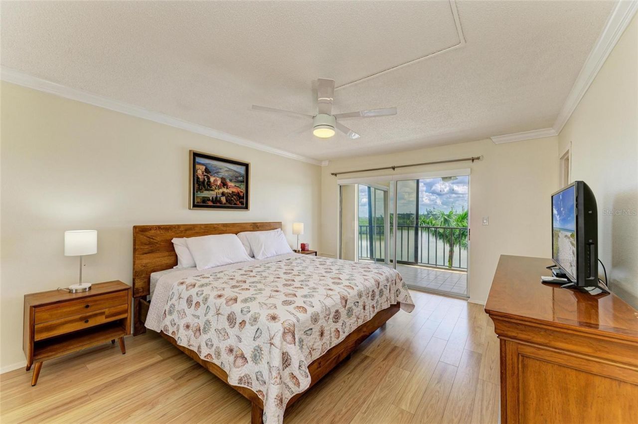 9397 Midnight Pass Road, Unit 405, Sarasota, FL 34242 Photo