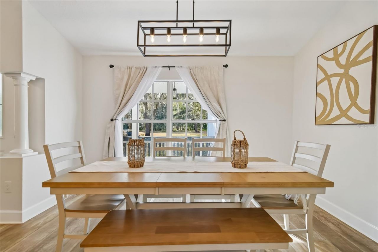 2513 N Valrico Road, Seffner, FL 33584 Photo