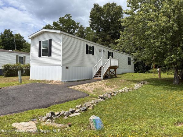 1154 Us-9, Unit 17, Stockport, NY 12574