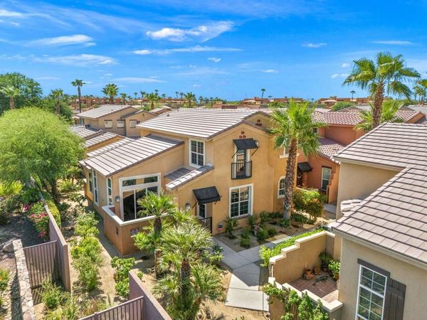 52050 Rosewood Lane, La Quinta, CA 92253