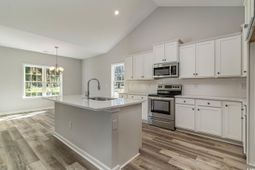 134 Double Pond Dr photo 4