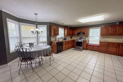 110 Woodland Avenue photo 4