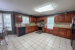 110 Woodland Avenue photo 4