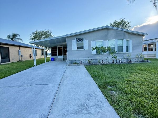 6563 Yedra Avenue, Fort Pierce, FL 34951