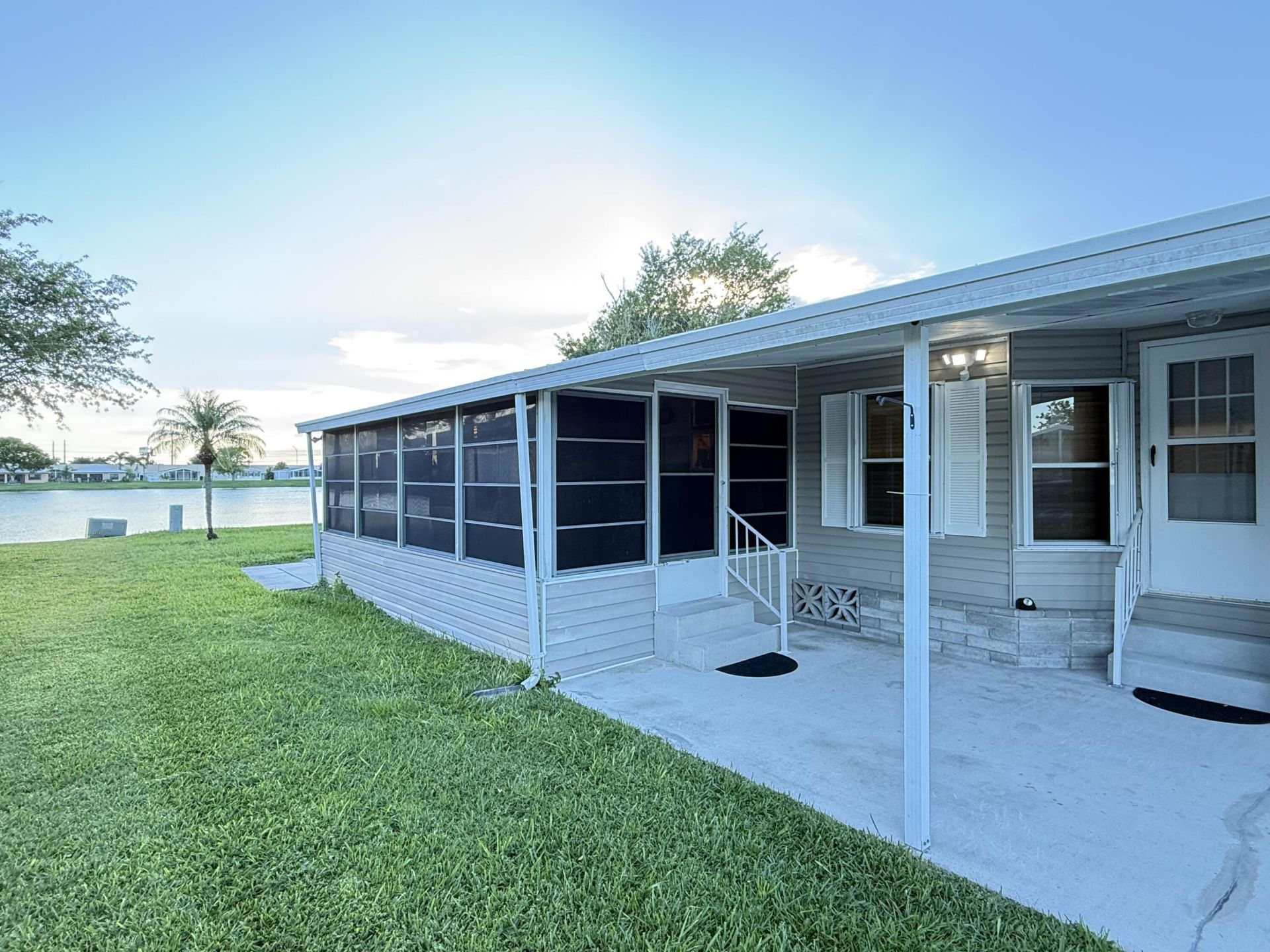 6563 Yedra Avenue, Fort Pierce, FL 34951 Photo