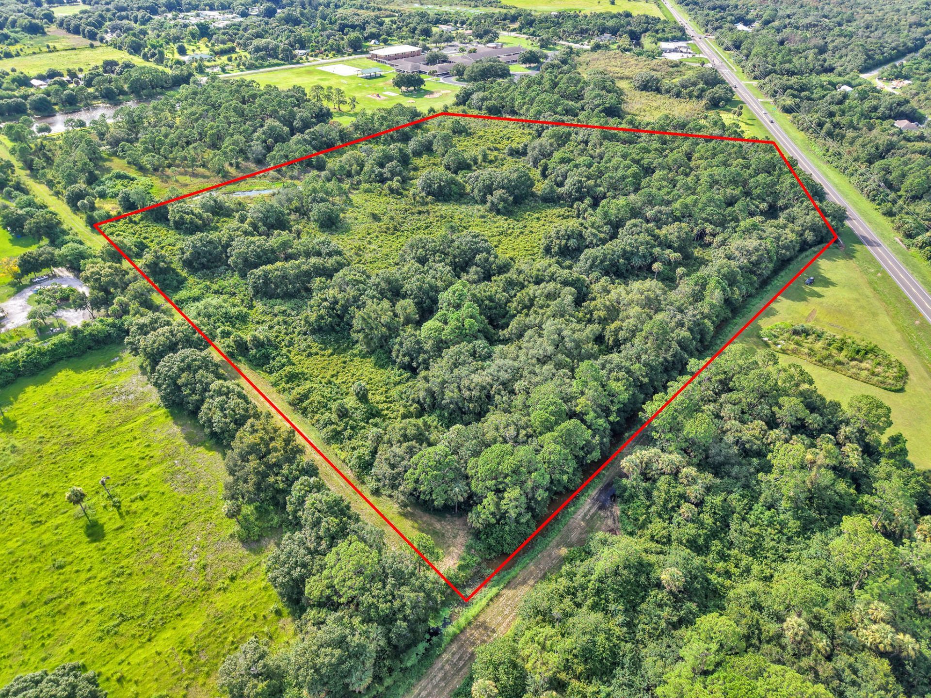 100 NW 38th Avenue, Okeechobee, FL 34972 Photo