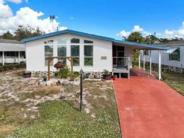 8442 BREEZE HILL DRIVE, LAKE WALES, FL 33898