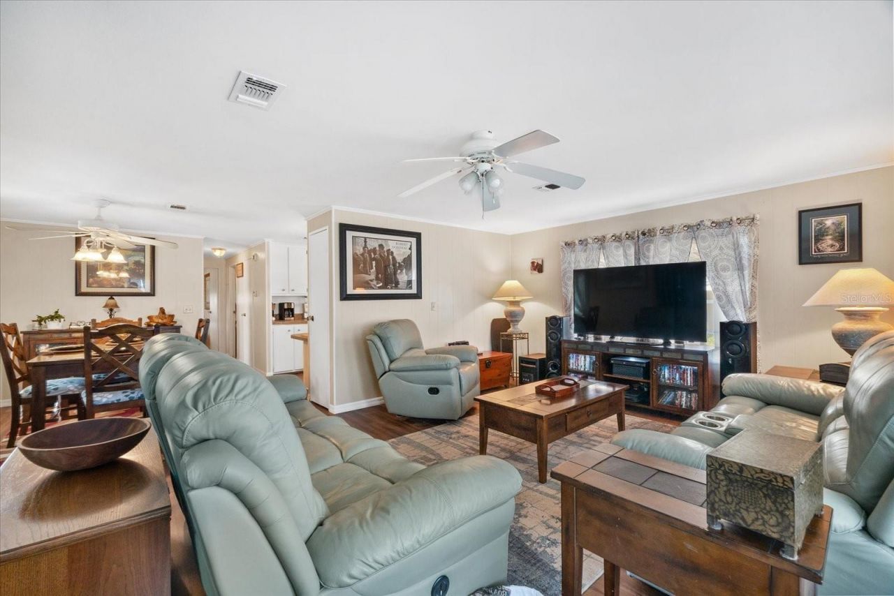 404 49th Avenue Drive W, Bradenton, FL 34207 Photo