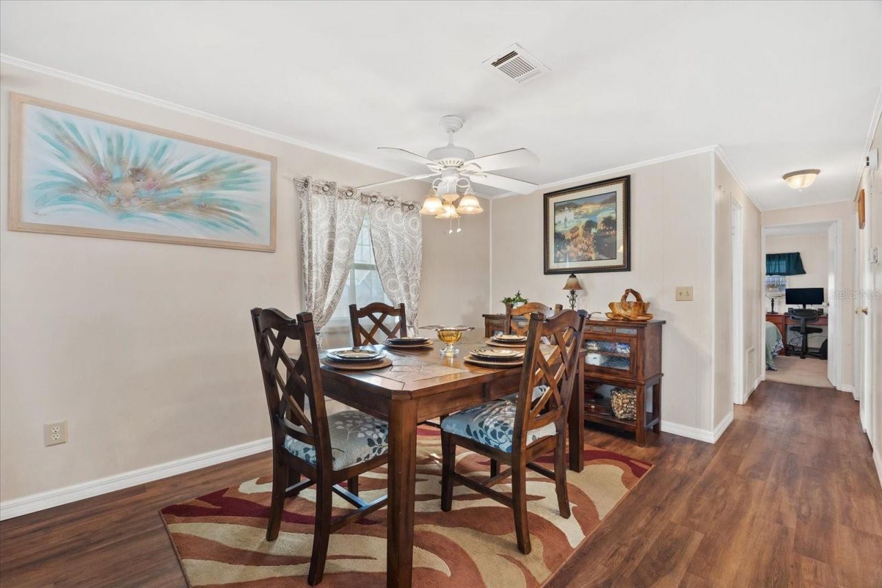 404 49th Avenue Drive W, Bradenton, FL 34207 Photo