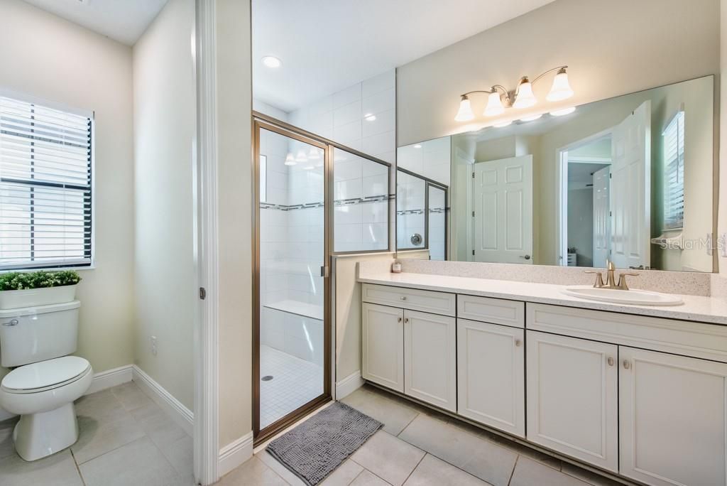 14529 Woodland Spur Drive, Lithia, FL 33547 Photo