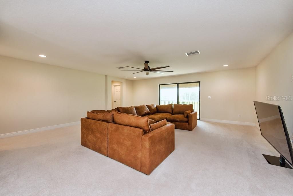 14529 Woodland Spur Drive, Lithia, FL 33547 Photo