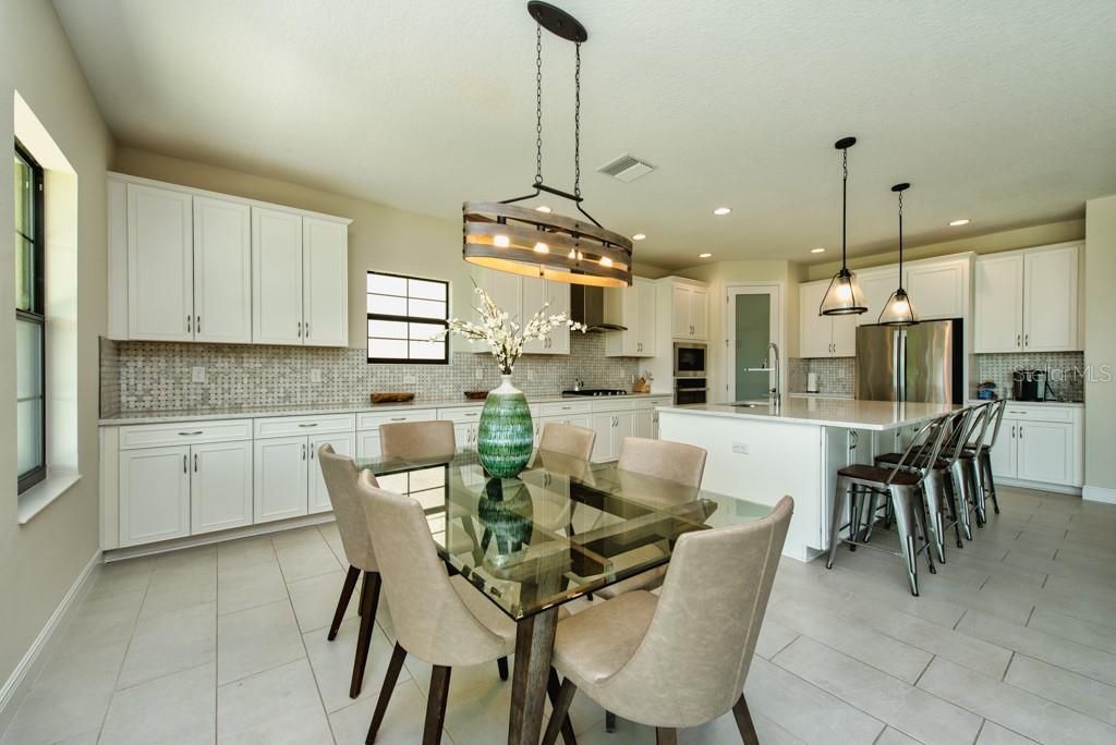 14529 Woodland Spur Drive, Lithia, FL 33547 Photo