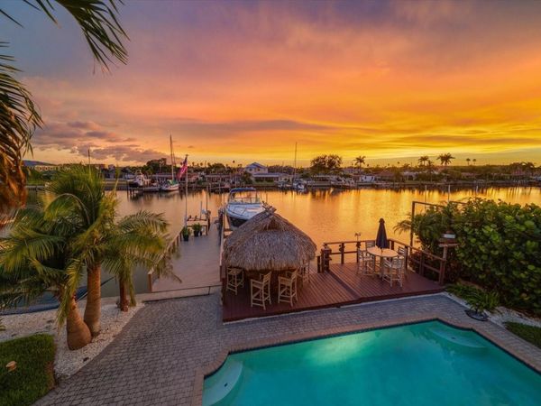 11700 5TH STREET E, TREASURE ISLAND, FL 33706