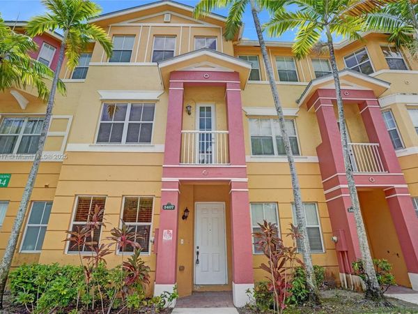 3407 Shoma Dr, Royal Palm Beach, FL 33414