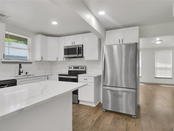 411 Euclid Street, Cleburne, TX 76033