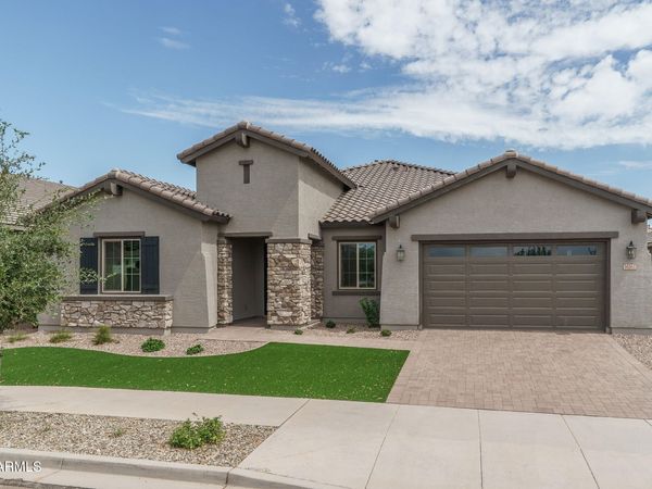 16162 W QUESTA Drive, Surprise, AZ 85387