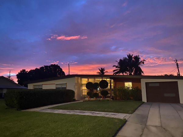 403 21st Place SE, Vero Beach, FL 32962