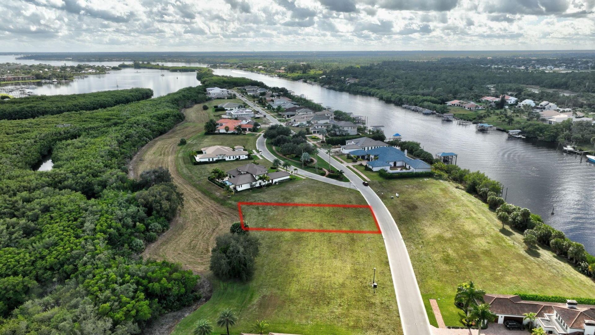 146 SE Fiore Bello, Port Saint Lucie, FL 34952 Photo