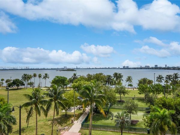 1800 N Bayshore Dr, Unit 509, Miami, FL 33132