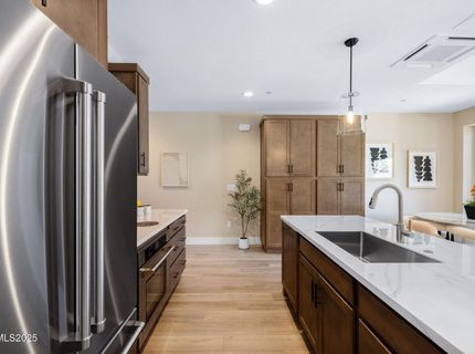 3826 Lakeside Drive, Unit 14, Reno, NV 89509 Photo