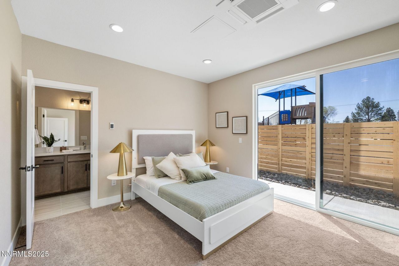 3826 Lakeside Drive, Unit 14, Reno, NV 89509 Photo