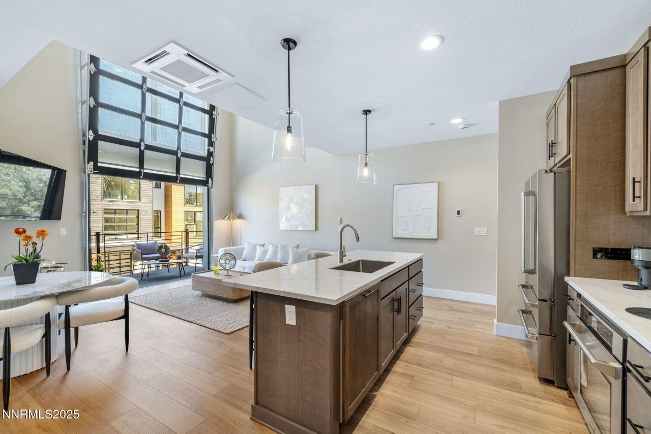 3826 Lakeside Drive, Unit 14, Reno, NV 89509 Photo