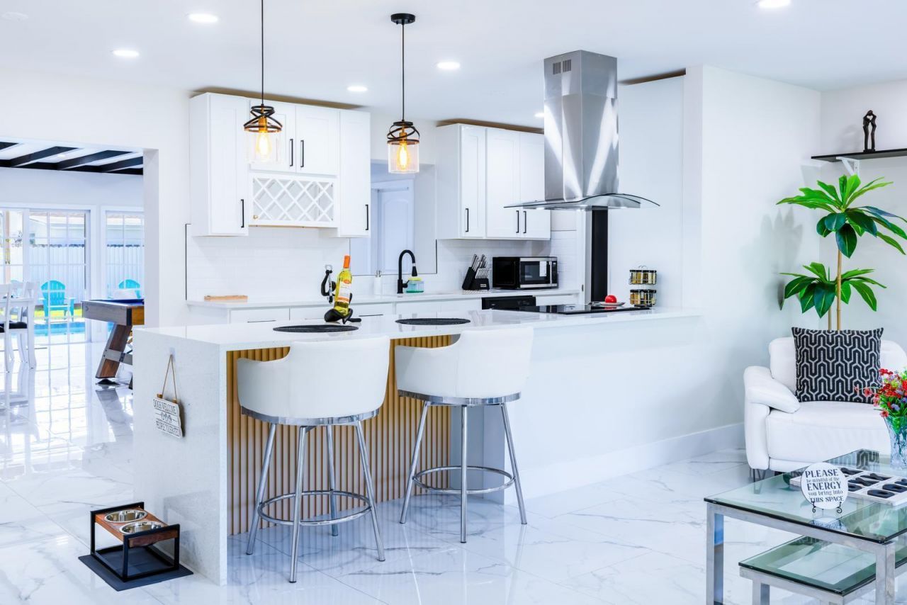 439 Forest Estate Drive, West Palm Beach, FL 33415 Photo