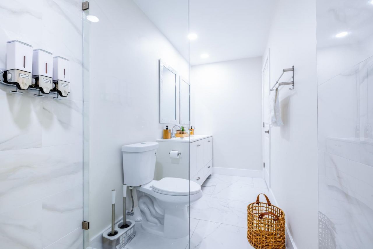 439 Forest Estate Drive, West Palm Beach, FL 33415 Photo