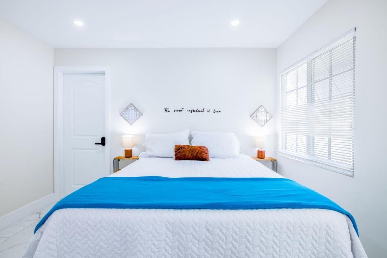 439 Forest Estate Drive, West Palm Beach, FL 33415 Photo