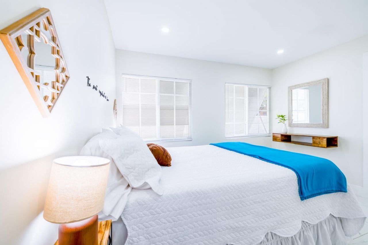 439 Forest Estate Drive, West Palm Beach, FL 33415 Photo