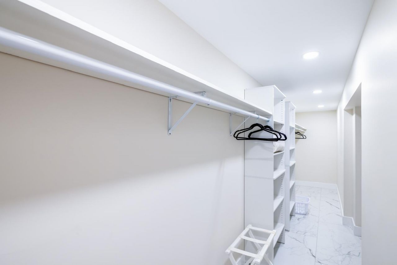 439 Forest Estate Drive, West Palm Beach, FL 33415 Photo