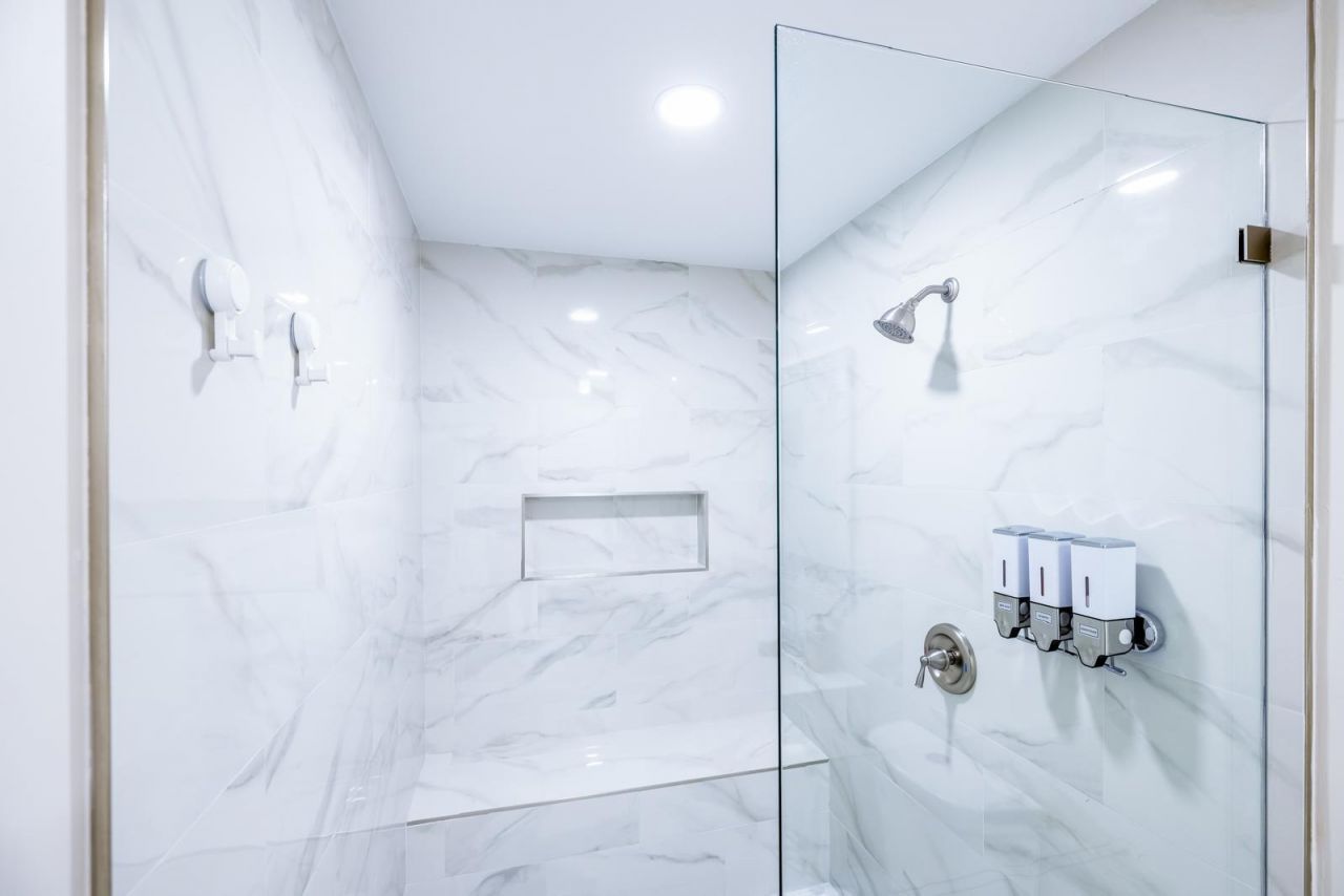 439 Forest Estate Drive, West Palm Beach, FL 33415 Photo