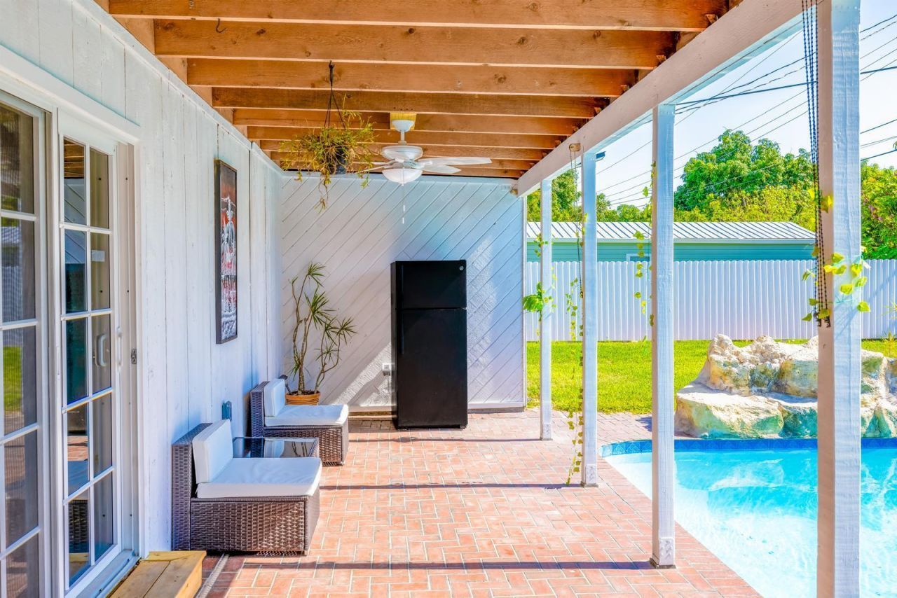 439 Forest Estate Drive, West Palm Beach, FL 33415 Photo