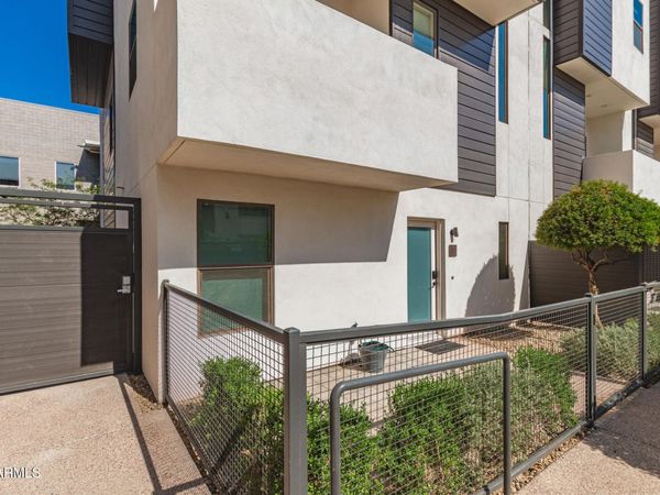 325 E CORONADO Road, Unit 10, Phoenix, AZ 85004