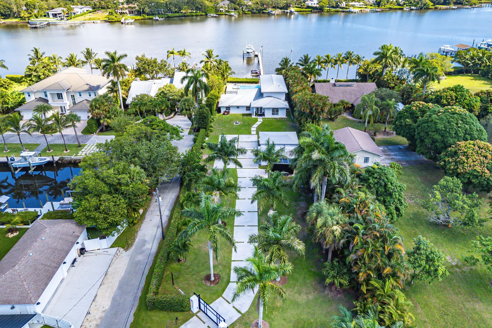 5447 Center Street, Jupiter, FL 33458 Photo