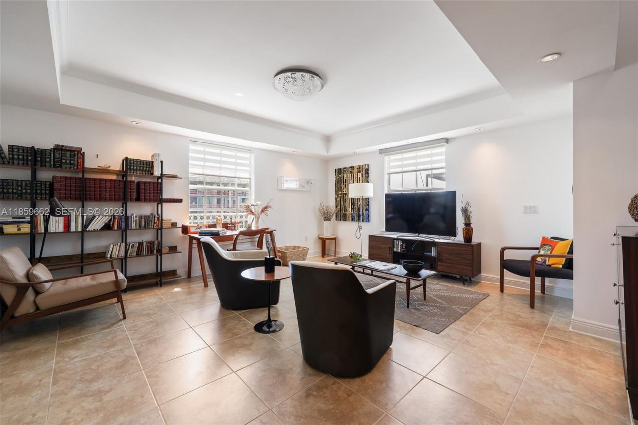 110 Hendricks Isle, Unit 13, Fort Lauderdale, FL 33301 Photo