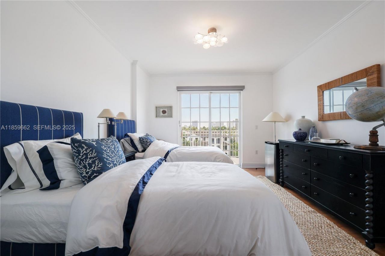 110 Hendricks Isle, Unit 13, Fort Lauderdale, FL 33301 Photo